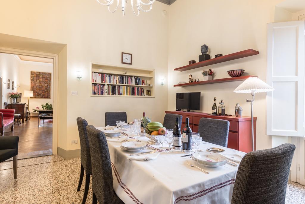 Luxury Petra San Frediano By Mmega Appartement Florence Buitenkant foto