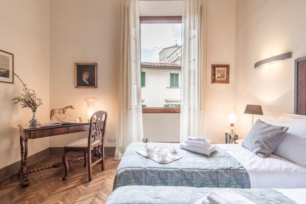 Luxury Petra San Frediano By Mmega Appartement Florence Buitenkant foto